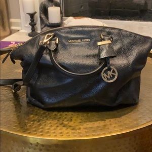 Michael kors crossbody bag